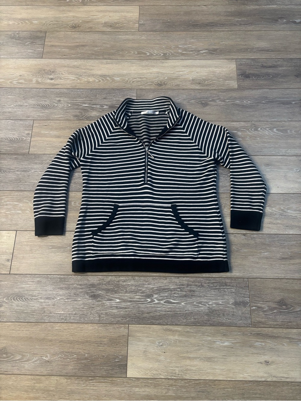 Lulu B Half Zip Pullover Sz M Striped Coastal Beach Vacation Nautical Casual